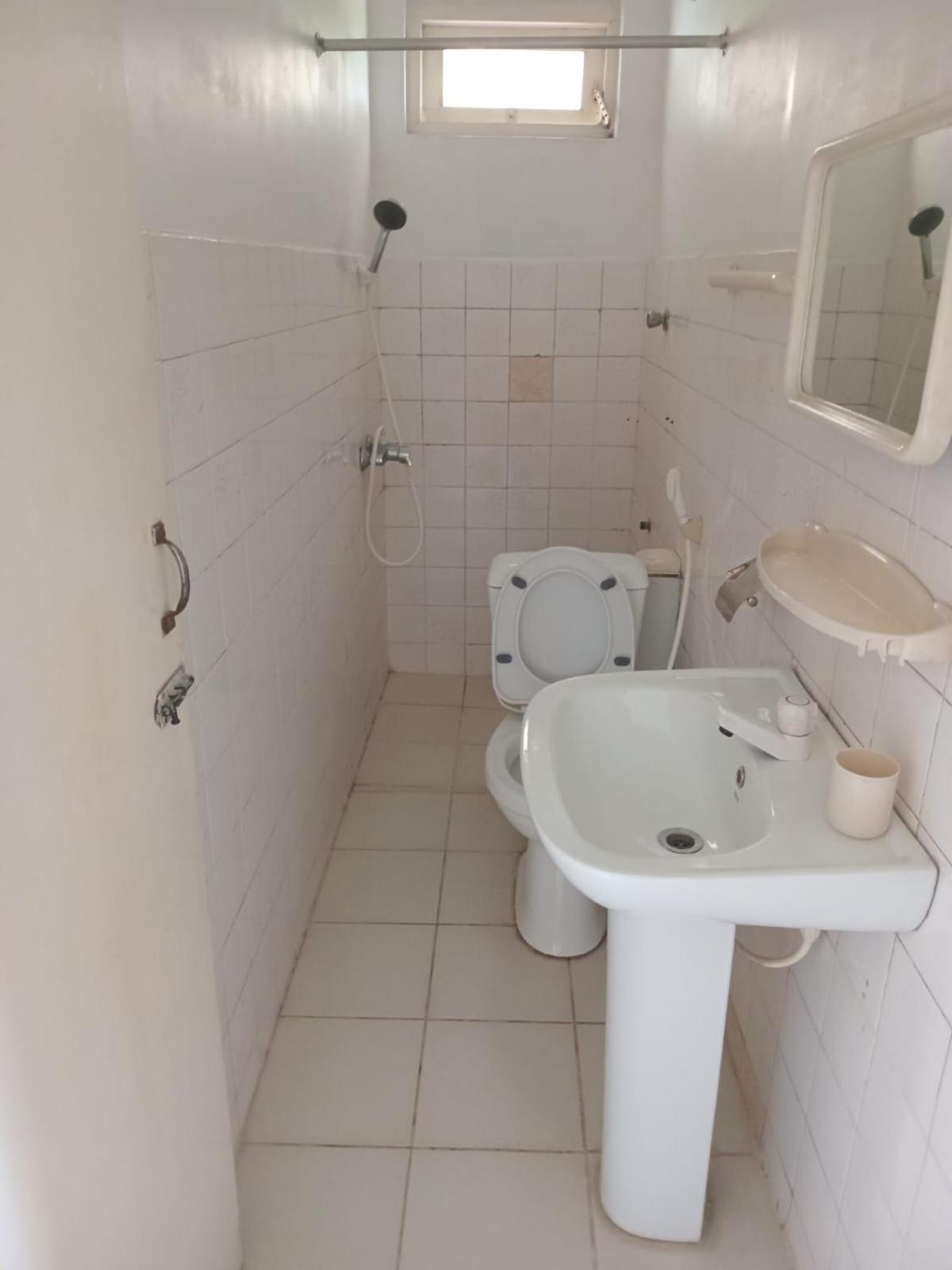Blue Haven Guest House Канди Екстериор снимка